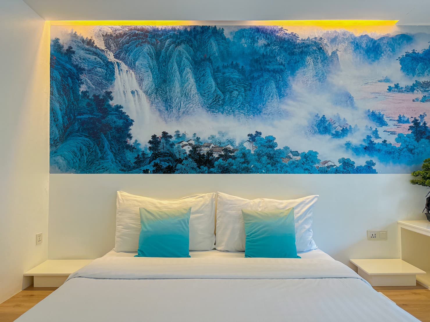 Executive Deluxe Room at Sino House Phuket 3